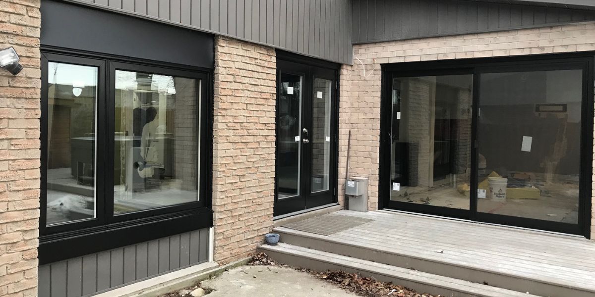 Exterior steel doors with glass